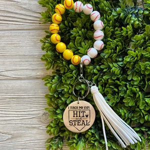 Baseball Wristlet/Softball Keychain/Sports Mom Wristlet