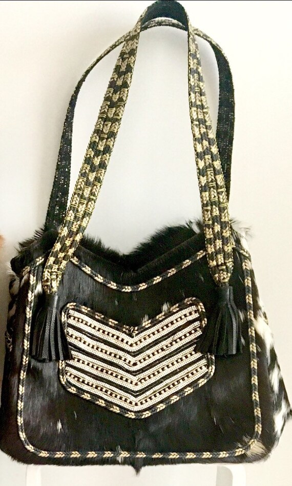 Boho tas van zwart en wit leer met borduursel. zwart witte tas met franjes. Boheemse geborduurde tas. zigeuner zwart en wit leer Etsy Nederland