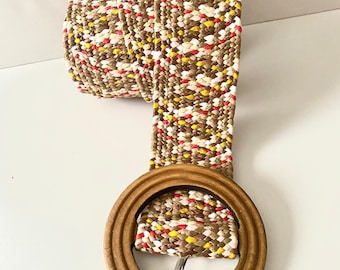 Women’s raffia belt.Raffia accessories for women.Natural raffia belt with round wood buckle.Raffia summer accessories.Multicolored belt .