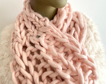 Neck knitted with the hands in pink.  off-white scarf.  winter scarf.  thick scarf.  bandana scarf.  warm winter scarves.  warm scarf.