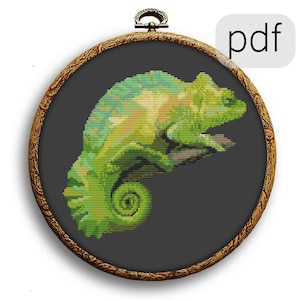 Realistic Chameleon Animal Cross Stitch Pattern PDF