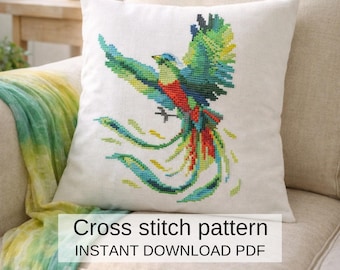 ケツァール鳥のクロスステッチパターン、トロピカルピロー刺繍デザイン（PDFダウンロード）