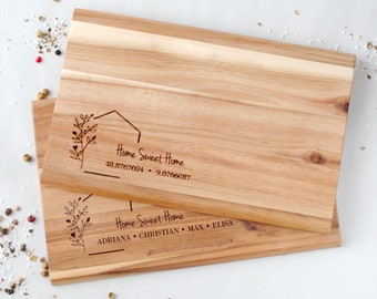 Personalized cutting board breakfast board, gift idea for the inauguration of a new house, snack board with name coordinates, wooden board