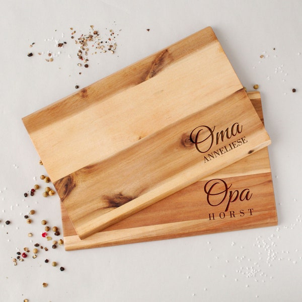 Brotzeitbrett personalisiert "Oma" • "Opa" mit Namen • Frühstücksbrett Schneidebrett aus Holz • Geschenkidee Großeltern • Vesperbrett Gravur