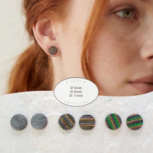 Pendientes unisex de madera de 6-11 mm – Bosque, Naturaleza y Pantera – Hechos a mano, tablas de surf recicladas, joyería sostenible