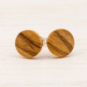 Tiny Wooden Ø8mm ear studs Extra small post studs round Organic Fake Faux Plug Gauge Earrings wood earstuds round post studs