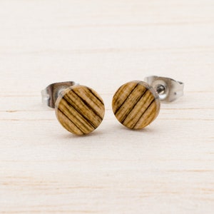Upcycling ear studs 6mm, Skateboard post earrings wooden, Recycling Earrings, mens stud earrings handmade, Gift for her, unisex jewelry