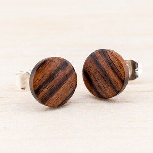 Ø8mm Wooden ear studs Extra small post studs round Organic Fake Faux Plug Gauge Earrings wood fake piercing illusion personalized