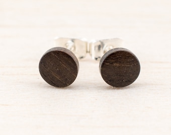 Ø6mm Tiny Wooden ear studs Extra small post studs round Organic Fake Plug Gauge Earrings wood fake piercing illusion personalized