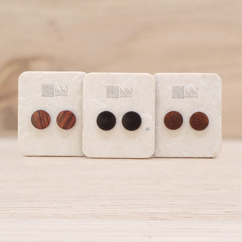 Holz Ohrstecker mit 925er Silber vergoldetem Stecker
