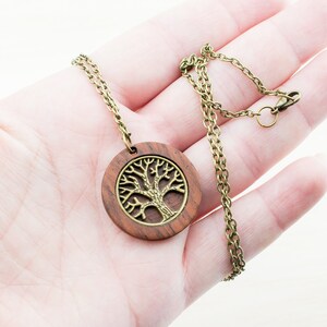 INFINIONLY Baum Des Lebens Halskette - Edelstahl Medaillon Mit Schlange, 55cm Kette