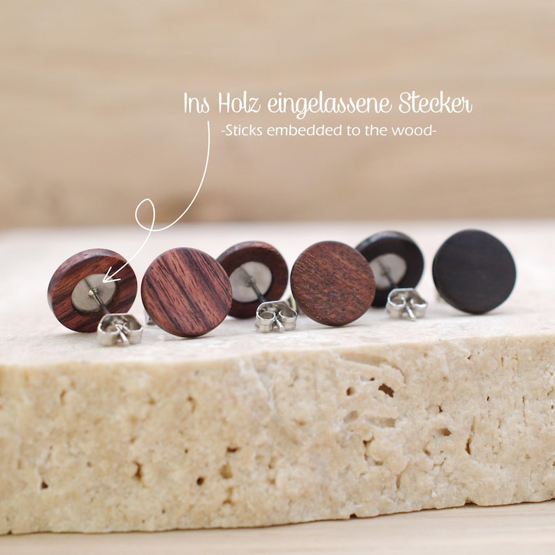 Holz Ohrstecker mit flacher, eingelassener Steckermontage