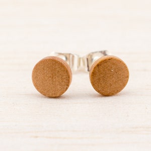 Ø6mm Tiny Wooden ear studs Extra small post studs round Organic Fake Plug Gauge Earrings wood fake piercing illusion personalized
