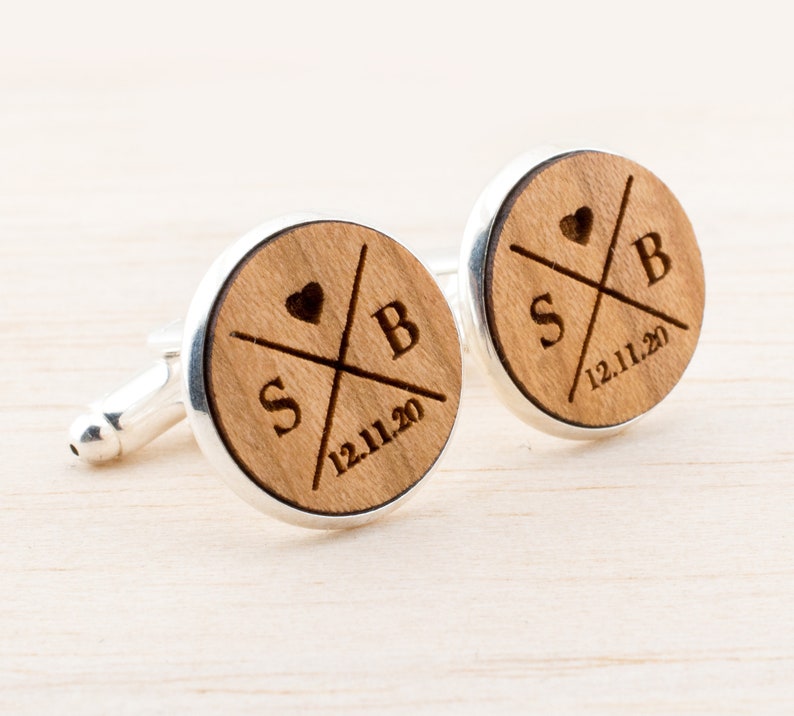 Personalized Wood Cuff Links Mens Jewelry Groom Groomsmen Cufflinks individual rustic country wedding Gift for man Wood handmade Bronze zdjęcie 7