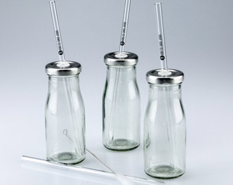 4 Trinkflaschen mit Glasstrohhalm DARAUF TRINKE ICH, Glasflaschen, Set, 4 Strohhalme, 4 Deckel mit Loch