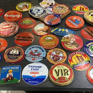 Vente aléatoire Scrapbooking Antique France Lot de 5 différents Couvercles de fromages Français de boite de camembert - tyrosémiophilie