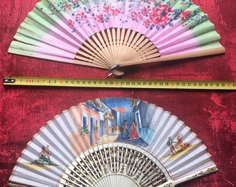 2 hand fans spain spanish romanticism white lacquered wood (Fan) paint on wood-+Flowers-Flowers-made in Spain Espana Spain handfan