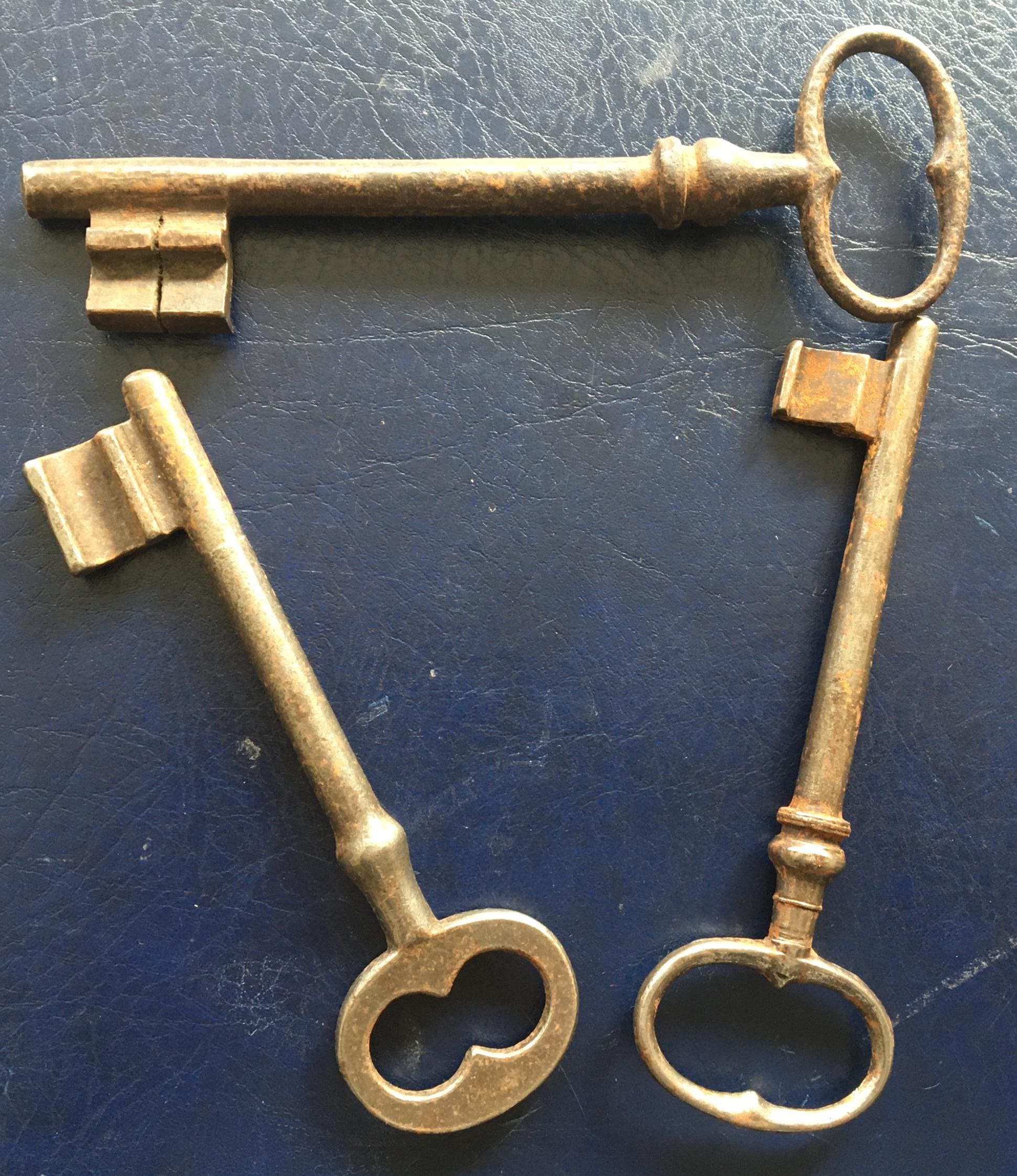 Rusty Clef Note 8 Clés Antiquité Ferronnerie Clef-keys,french Country Castle,iron ...