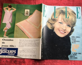 Elle No 2473 May 24 1993 French France Paris Foreign Original