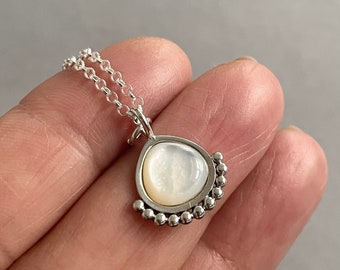 Mother Of Pearl Shell Necklace, June Birthday Gift For Her, Silver Dainty Necklace,