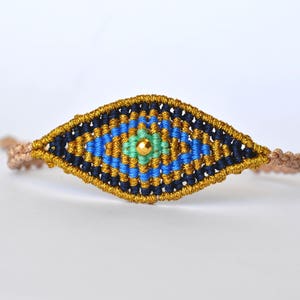 Armband Makrame bracelet - Evil eye protection - Gold Micro macrame -  Blue adjustable bracelet - All seeing eye  - Boho bracelet