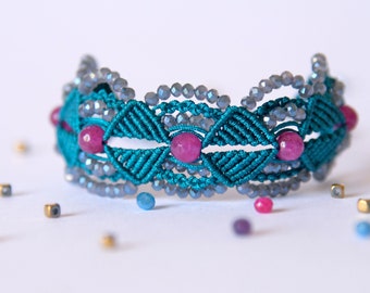 Blue woven summer cuff bracelet made with pink agate and czech crystal beads - Blue micro macrame bracelet - Festival jewelry