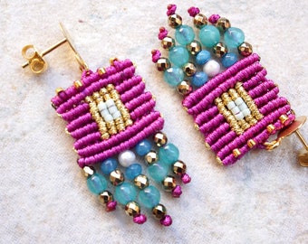 Micro macrame miyuki bohemian earrings made with agate beads - Purple gold woven earrings with hematite beads - pendiente en macrame