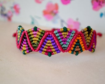 Woven Bracelet - Macrame bracelet - Crystal bracelet - Micro macrame adjustable bracelet - Colorful bracelet - Hippie bracelet