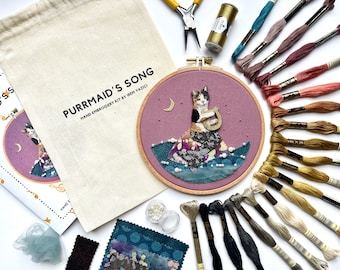 PRÉCOMMANDE - Kit de broderie à la main Purrmaid's Song