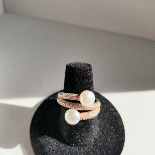 Vintage Pearl & White Sapphire Ring in Silver