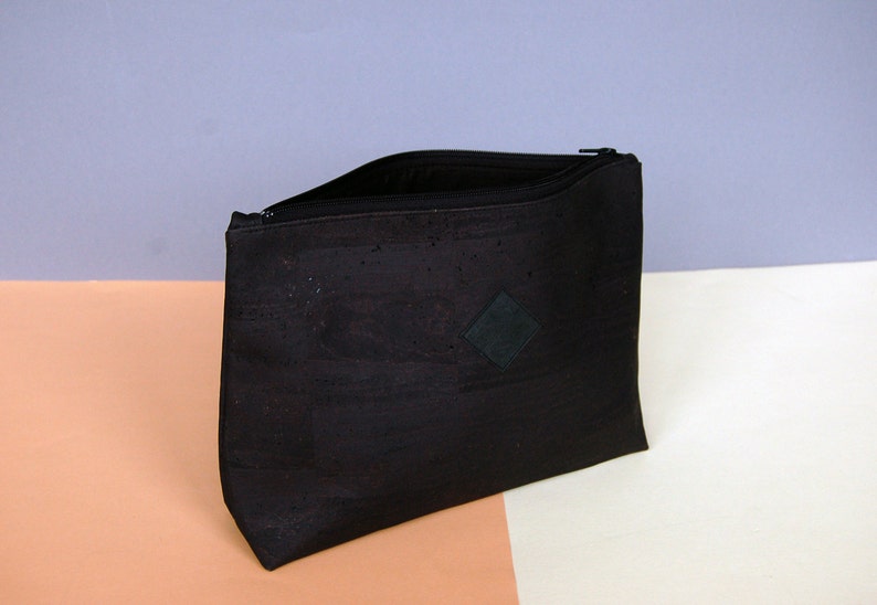 Sustainable black Clutch made of Corkskin
