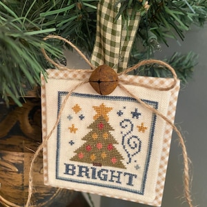 Bright Tree Ornament, Christmas Cross Stitch Pattern (PDF)