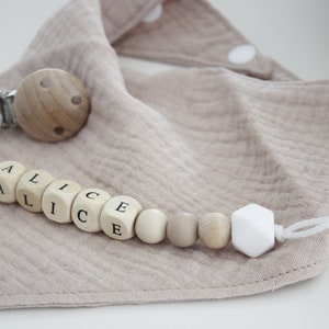 Personalized Organic Birth Gift Box (muslin bib, pacifier clip)