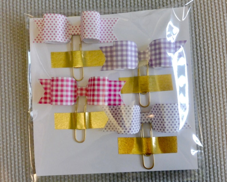 Gerber Daisies Bottle cap Planner Clips Bookmarkers Set of Four Gerber Daisies Bottle cap Planner Clips Bookmarkers Set of Four