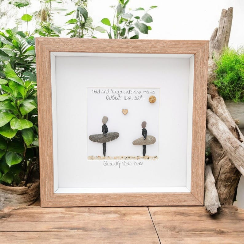 Surfers Gift Beach Lovers Personalised Pebble Picture , Surfing, Luxury Beach Decor, Family and Engagement Gift Framed Art bild 4