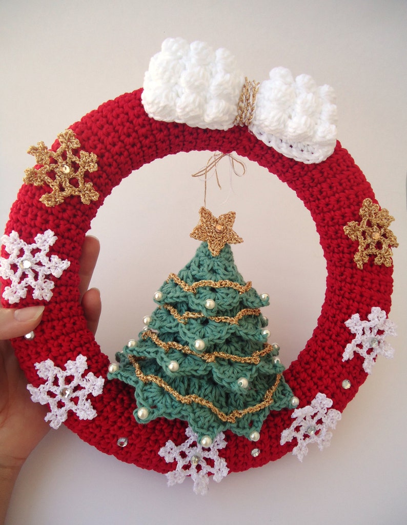 Christmas wreath in crochet Door hanger decoration Etsy