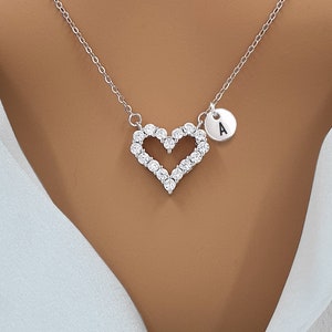 Collar de plata con inicial personalizado, regalo para ella, recuerdo romántico y sentimental para San Valentín, regalo para novia, esposa o pareja.