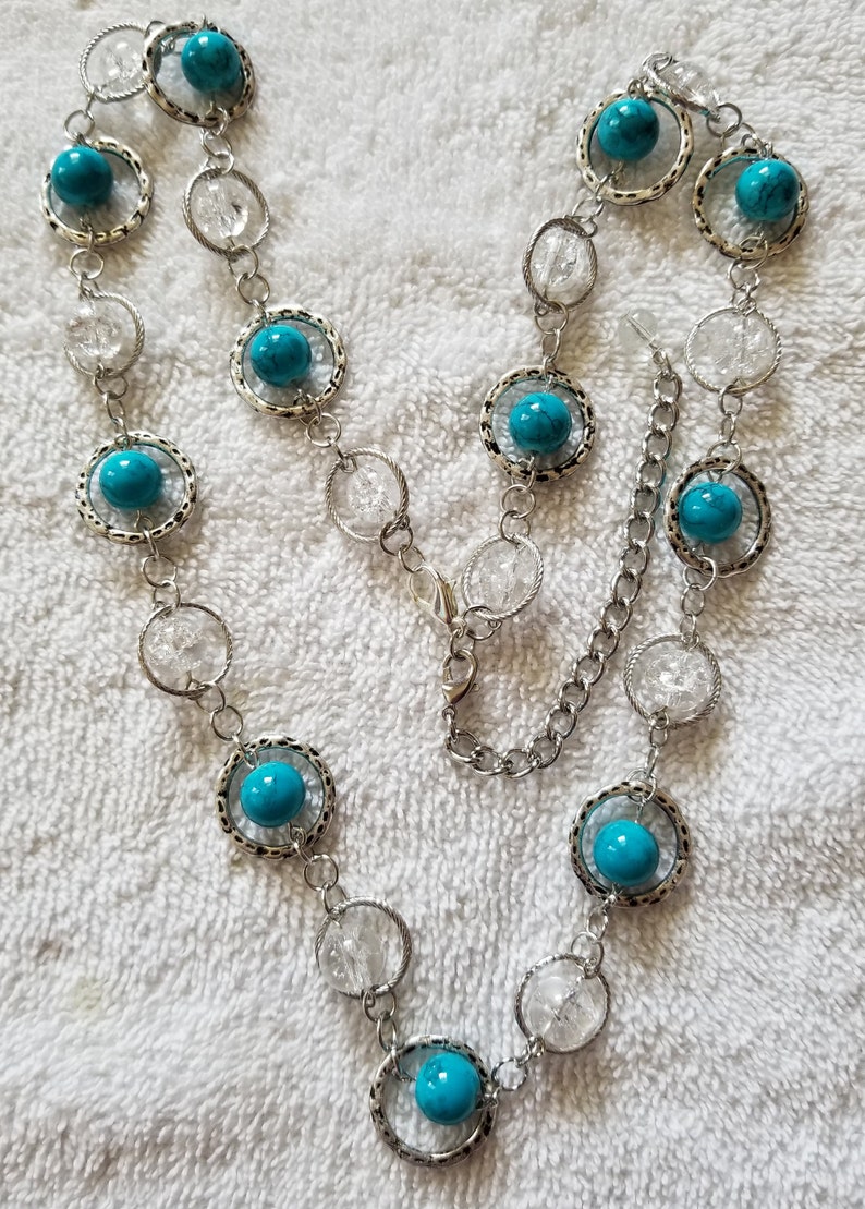 24 Round 8 mm Turquoise Bead and Link Necklace