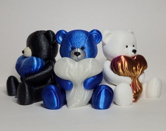 3D Printed Crystal Heart Bears