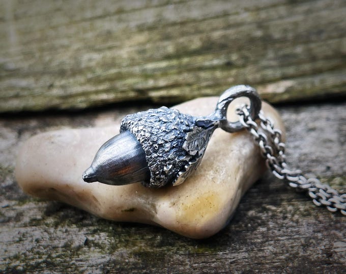 Zoagli Acorn Pendant Necklace, Solid Sterling Silver, Italian Wedding Venue Inspired, OOAK Nature Jewelry, 3D Acorn Necklace