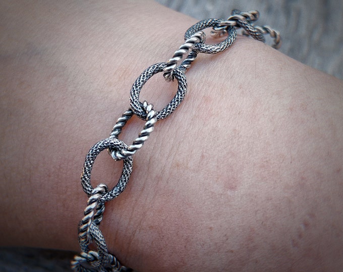 Stonehaven Bracelet, Sterling Silver Link Bracelet, Chunky Silver Bracelet, Rope and Bramble Pattern, Unisex, Gift for Him