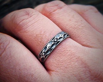 Quatre Ring Wider Version, 5mm Wide, Sterling Silver Flower Patterned Ring, Handmade Statement Ring, Victorian Inpsired, Made to Order