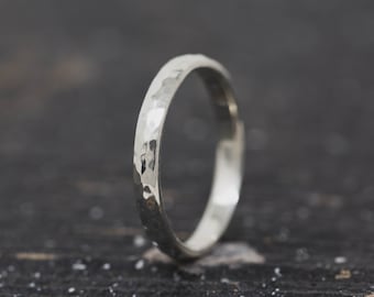 Speculum Vitae Ring, 2mm Wide, 9ct White Gold, D Shape Profile, Handmade Wedding Ring, Classic White Gold Wedding Ring, Handcrafted Wedding