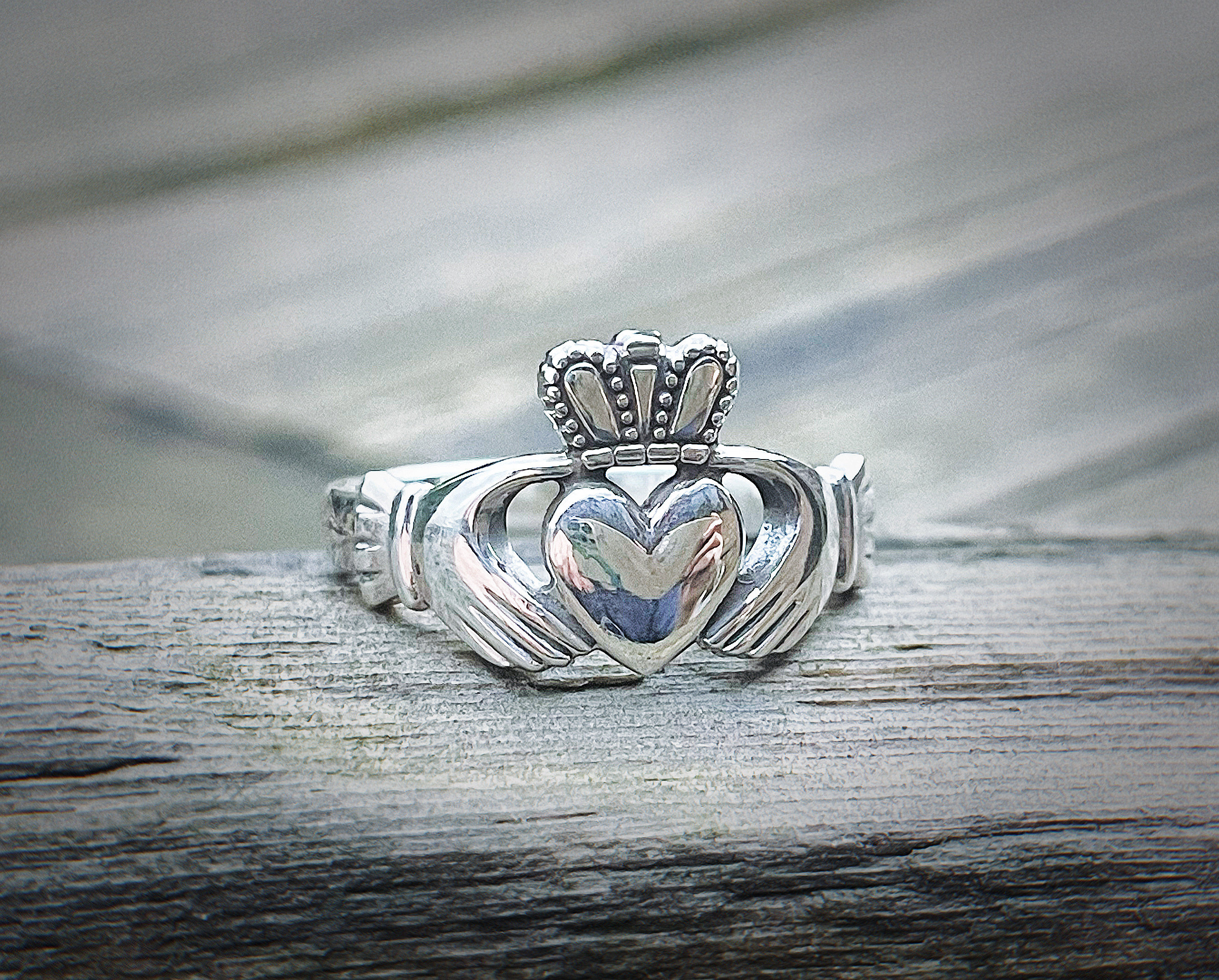 Mens Black Claddagh Ring Etsy Singapore