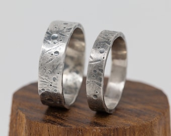 Amor Aeternus Ring Set, in Sterling Silver, 4mm and 6mm, Matching Celestial Ring Set, Artisan Unique Wedding Ring Set,  His and Her Rings,