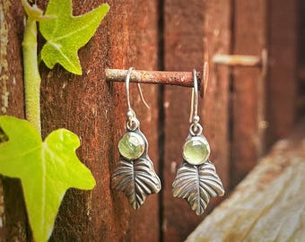 Hedera Lucis Earrings – Sterling Silver Ivy Leaf Drop Earrings with Mint Green Kyanite, Handcrafted Nature Jewellery, Woodland Gift for Her