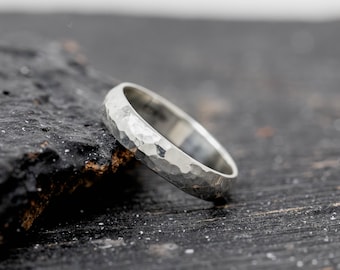 Speculum Vitae Ring, 4mm Wide, 9ct White Gold, D Shape Profile, Handmade Wedding Ring, Chunky White Gold Wedding Ring, Handcrafted Wedding