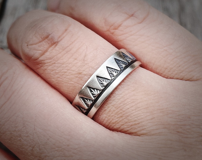 6mm Sterling Silver Hand Stamped Ring, Filigree Triangles,Navajo, Geometric Patterned, Southwestern Style Ring, Thumb Ring, Unisex Ring