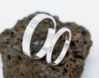 Linea Elegans Sterling Silver Ring Set, Narrow Linear Texture, 2.3mm & 4mm Widths, Elegant Matching Wedding Bands, Minimalist Promise Rings