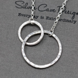 Sterling Silver Circle Necklace|Interlocking Circles Necklace|Sterling Silver Infinity Circle Necklace|Mothers Daughter Pendant|Gift for Her